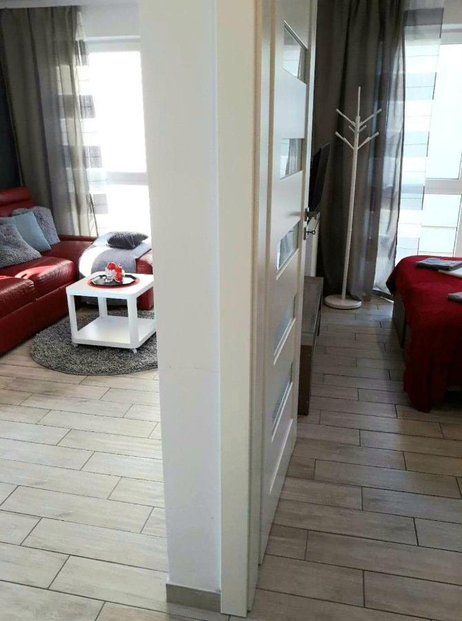 Appartement Apartament Red Mielno à Mielno  Extérieur photo